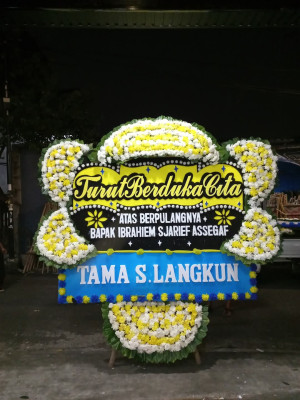 Papan Bunga Duka di Ubung